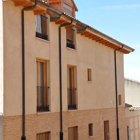 Arturo I Landhaus Sahagún